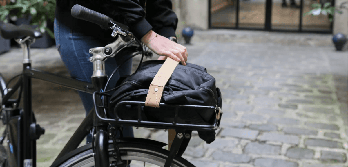 À vélo : Transporter son ordinateur pour aller au travail - Momentum Electric