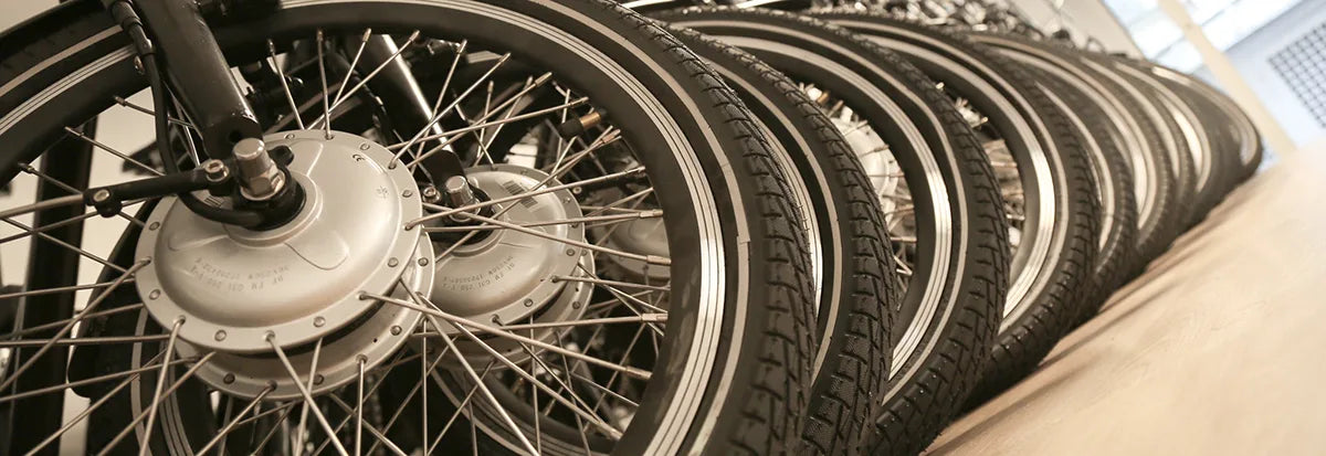 Momentum Electric vous aide à réparer une crevaison vélo