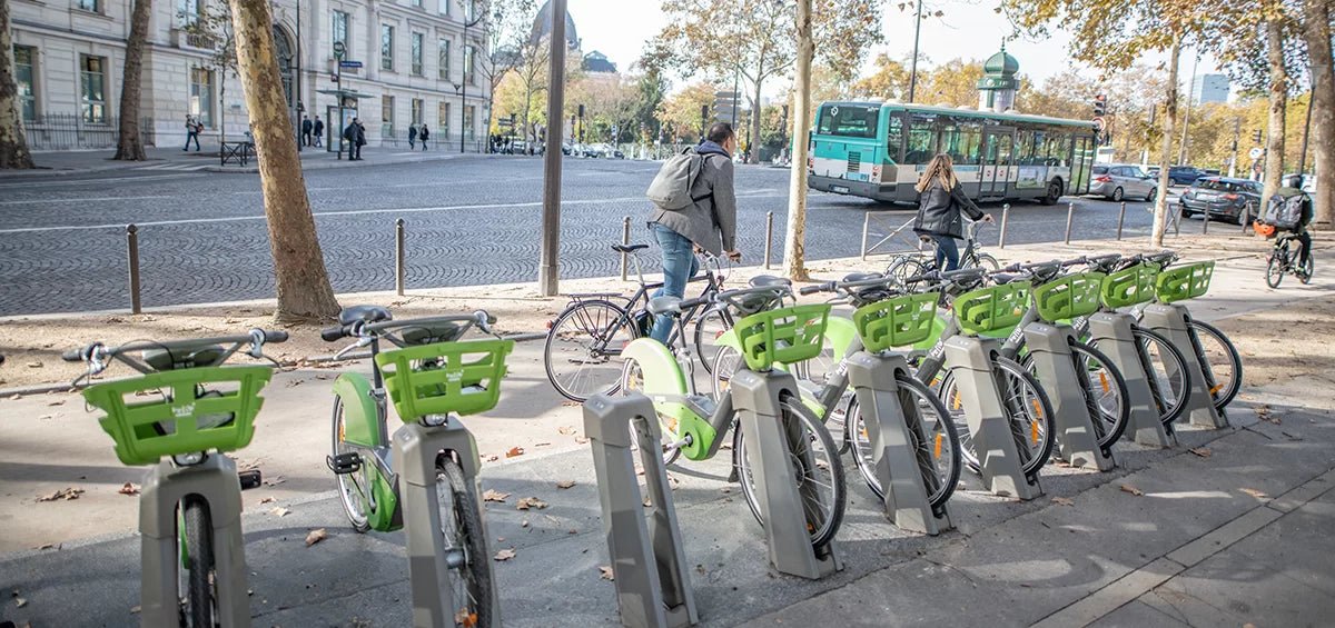 Dois-je louer ou acheter mon vélo électrique ? - Momentum Electric