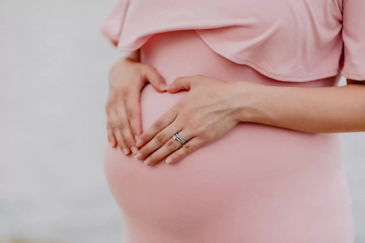 Le vélo électrique pour la femme enceinte - Momentum Electric