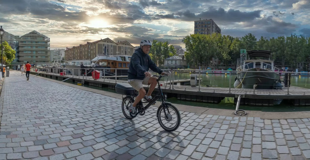 Le vélo pour les seniors, c’est bénéfique et prouvé ! - Momentum Electric