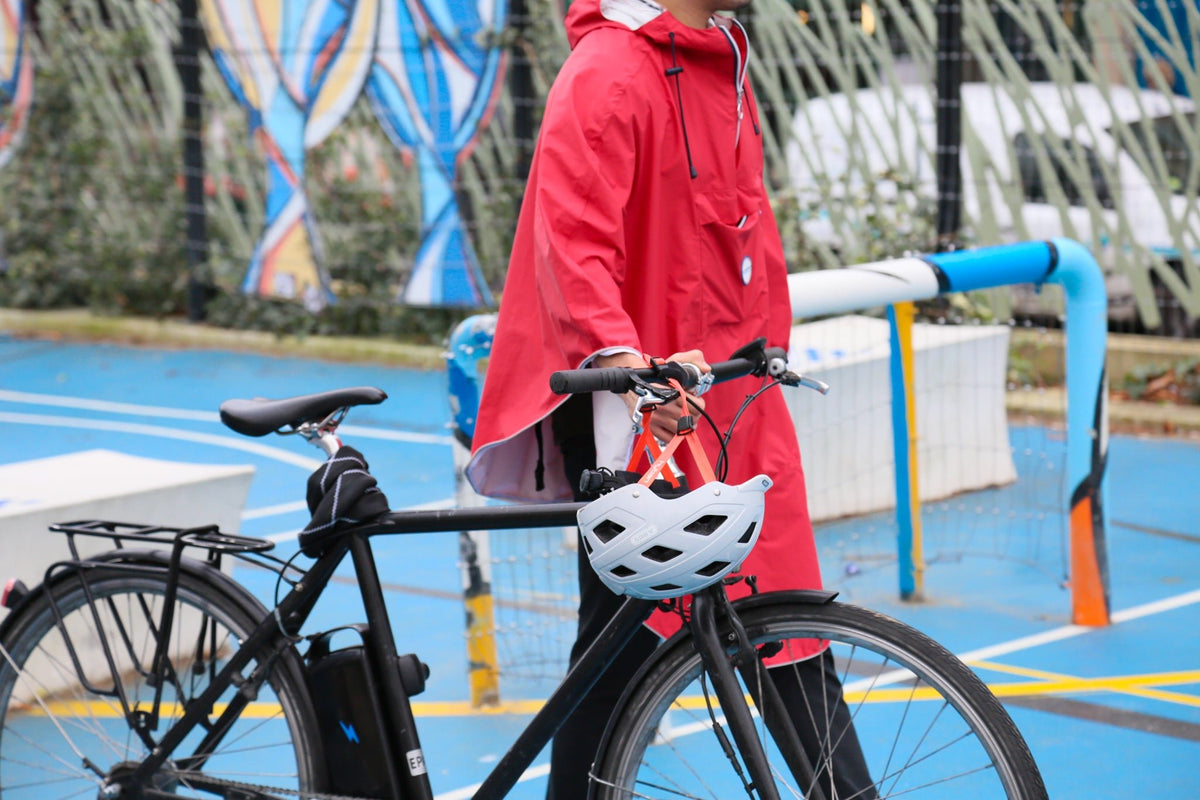 Capes de pluie - Momentum Electric