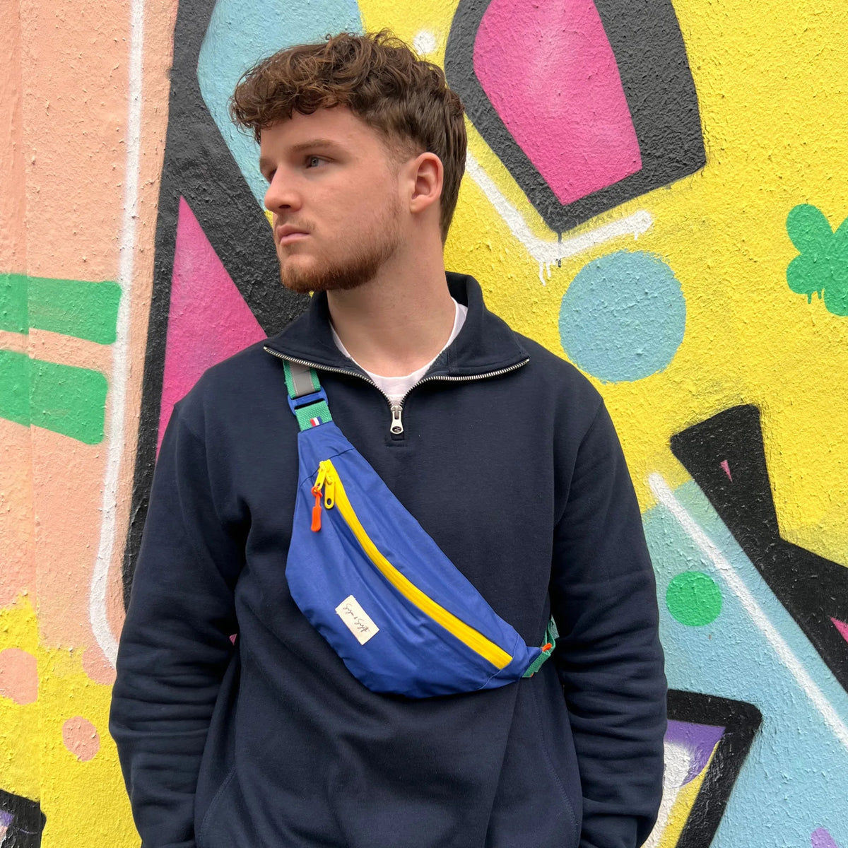 Le sac banane imperméable et réfléchissant - Momentum Electric