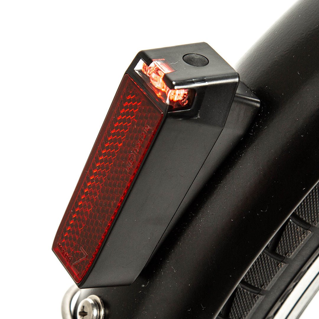 Eclairage arrière 2W2/UP2 - Momentum Electric